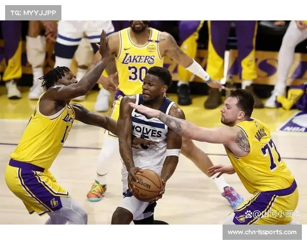 湖人残阵不敌开拓者，雷迪克战术调整受质疑